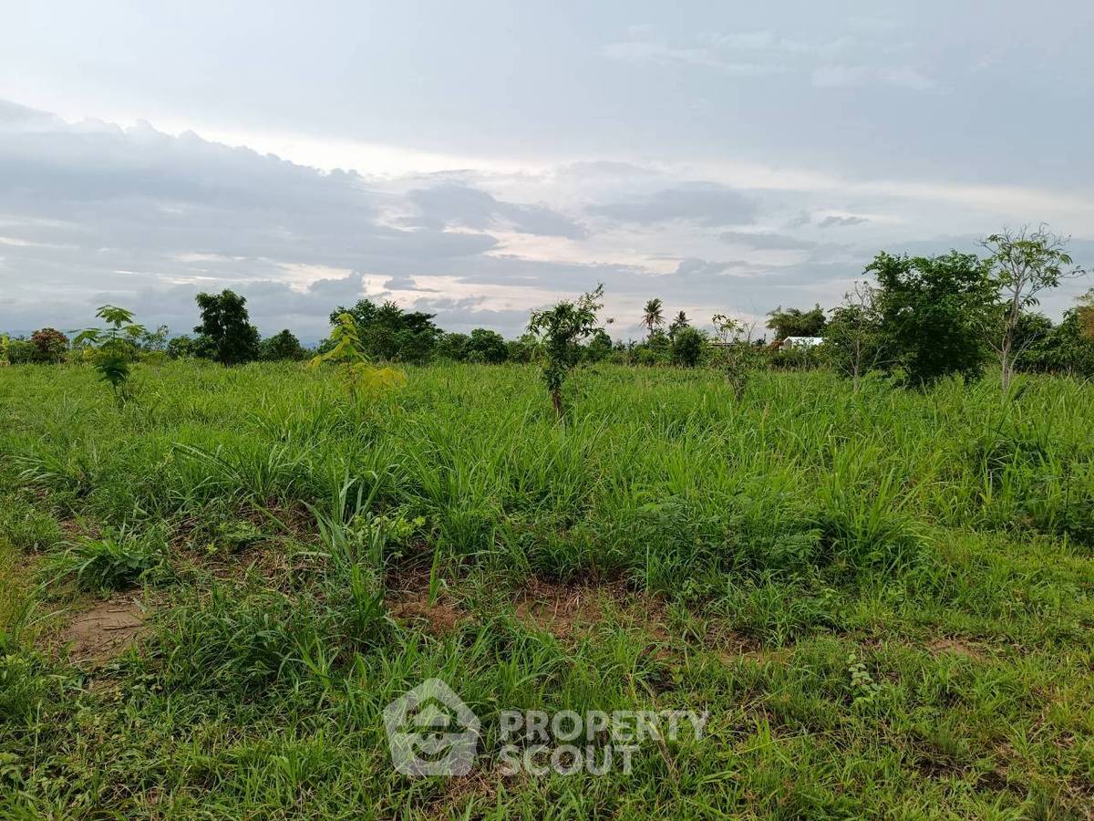 picture 2,384 m² Land for Sale in Mueang Prachuap Khiri Khan (ID 3369161) - 5/6