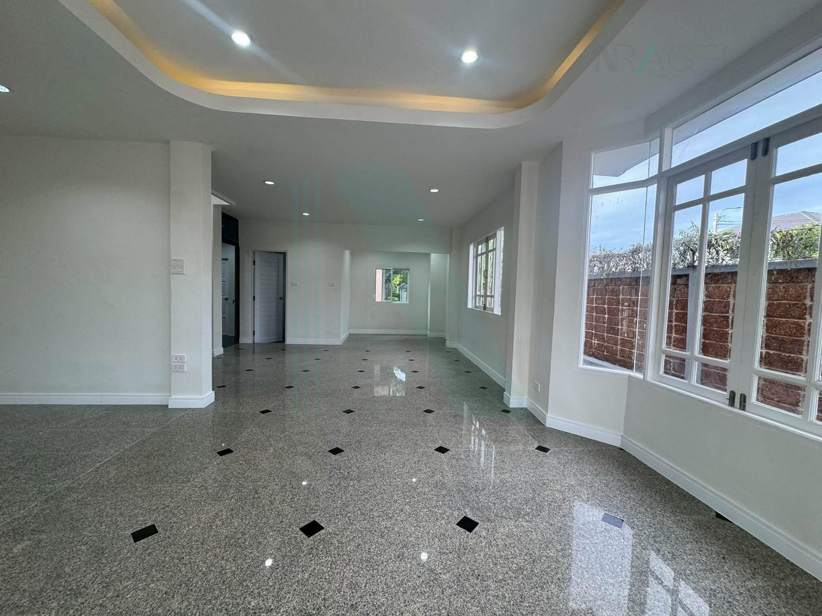 ขายบ้านเดี่ยว 3 ห้องนอน 140 ตร.ม. 52.3 ตร.ว. วรารมย์ ประชาอุทิศ 98