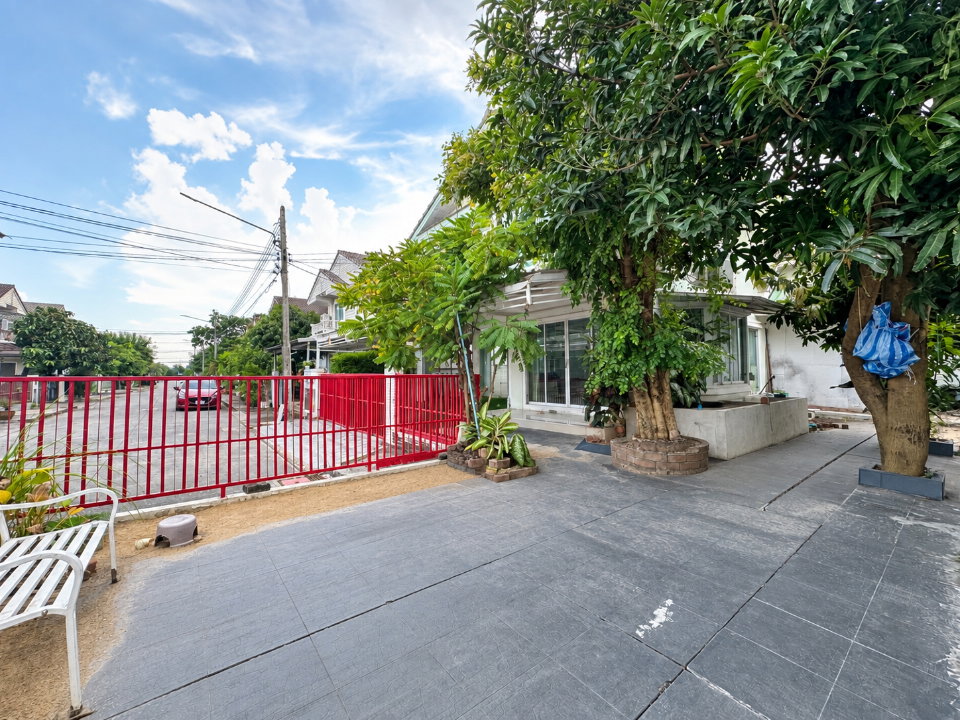 รูป 🏡 บ้านเดี่ยวหลังมุม Land & Houses เพียง 3.29 ล้าน 📍 โครงการ พฤกษ์ลดา รังสิต–คลอง 4 - รูปที่ 6/42
