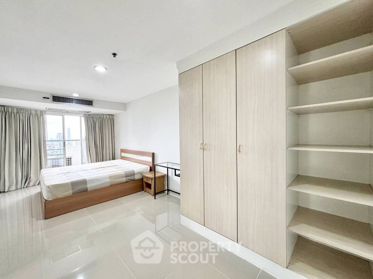picture 25th-Floor 3-BR At Waterford Diamond Tower Near BTS Phrom Phong (ID 3369348) - 4/11