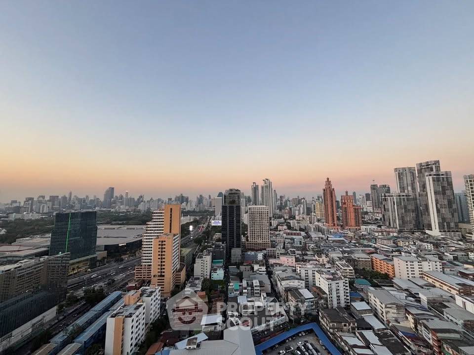 รูป คอนโด 1-ห้องนอน ที่ ไลฟ์ พระราม 4 - อโศก ใกล้ MRT ศูนย์การประชุมแห่งชาติสิริกิติ์ (ID 3368418) - รูปที่ 16/42