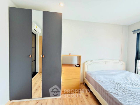 40m To MRT Sirindhorn | 2-BR Brix Condominium Charansanitwong 64 (ID 3368393)