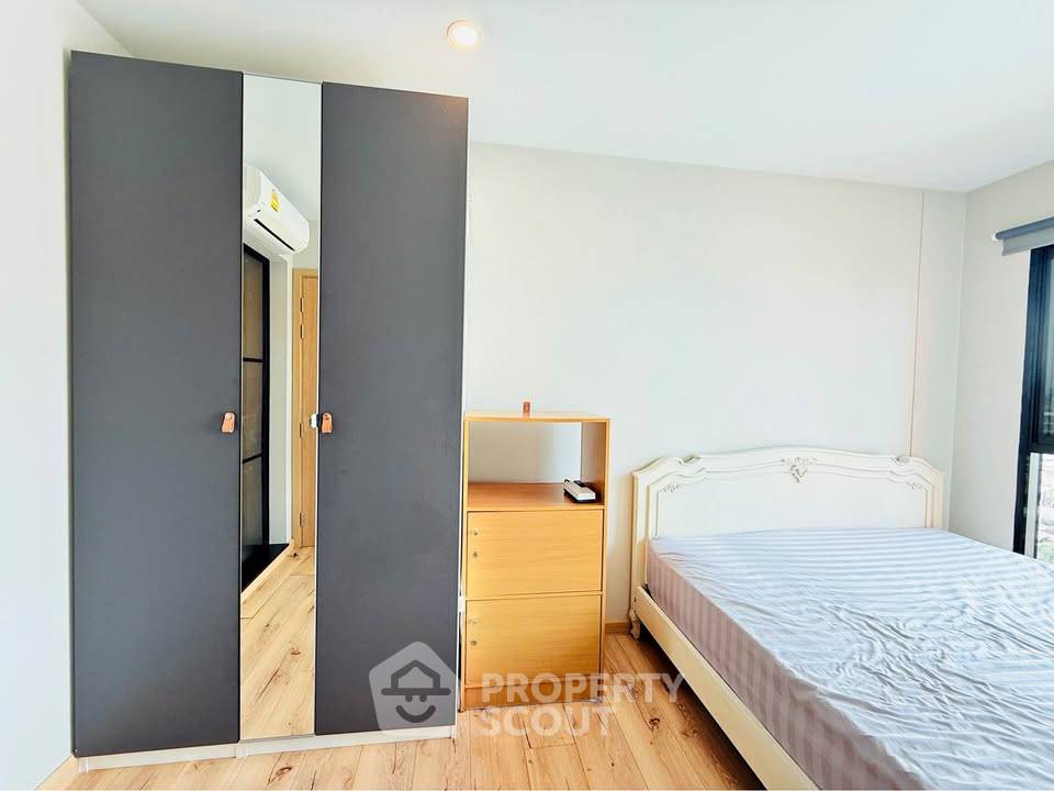 รูป ใกล้ MRT สิรินธร 40 ม. ขายคอนโด 2 ห้องนอน Brix Condominium Charansanitwong 64 (ID 3368393) - รูปที่ 1/11