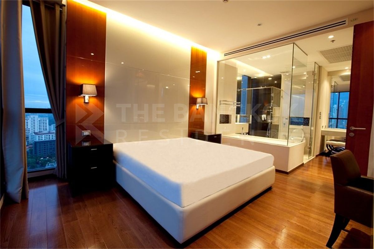 picture Easy Travel, Fully Utilized Space The Address Sukhumvit 28 near BTS Phrom Phong - 6/9