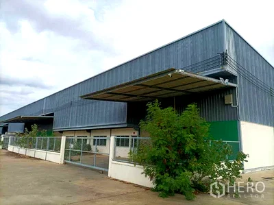 Factory for rent : For rent Factory 842 sq.m. in Ban Phaeo, Samut Sakhon
