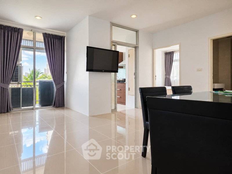 picture 2-BR Condo at Chewathai Ratchaprarop near BTS Victory Monument (ID 3371268) - 2/8