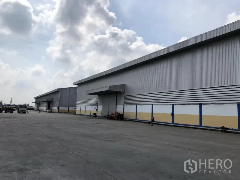picture For rent Warehouse 5100 sqm in Bang Sai, Phra Nakhon Si Ayutthaya - 2/11