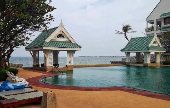 รูป 95452 - คุ้มเกินราคา ! คอนโดตากอากาศริมชายหาดชะอำ ห้องใหญ่ ตกแต่งสวย เฟอร์ครบพร้อมอยู่ 2 ห้องนอน 2 ห้องน้ำ - รูปที่ 2/12