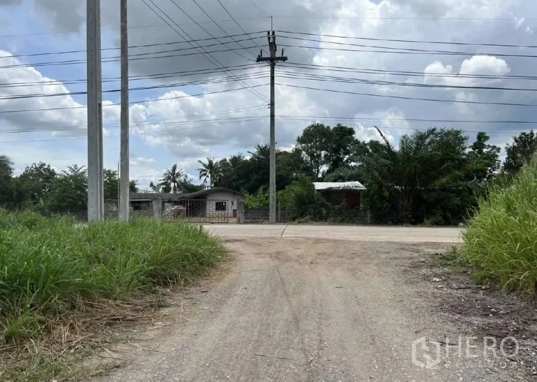 picture Land 447200 sq.w. in Nong Phai Kaeo, Ban Bueng, Chon Buri - 4/6