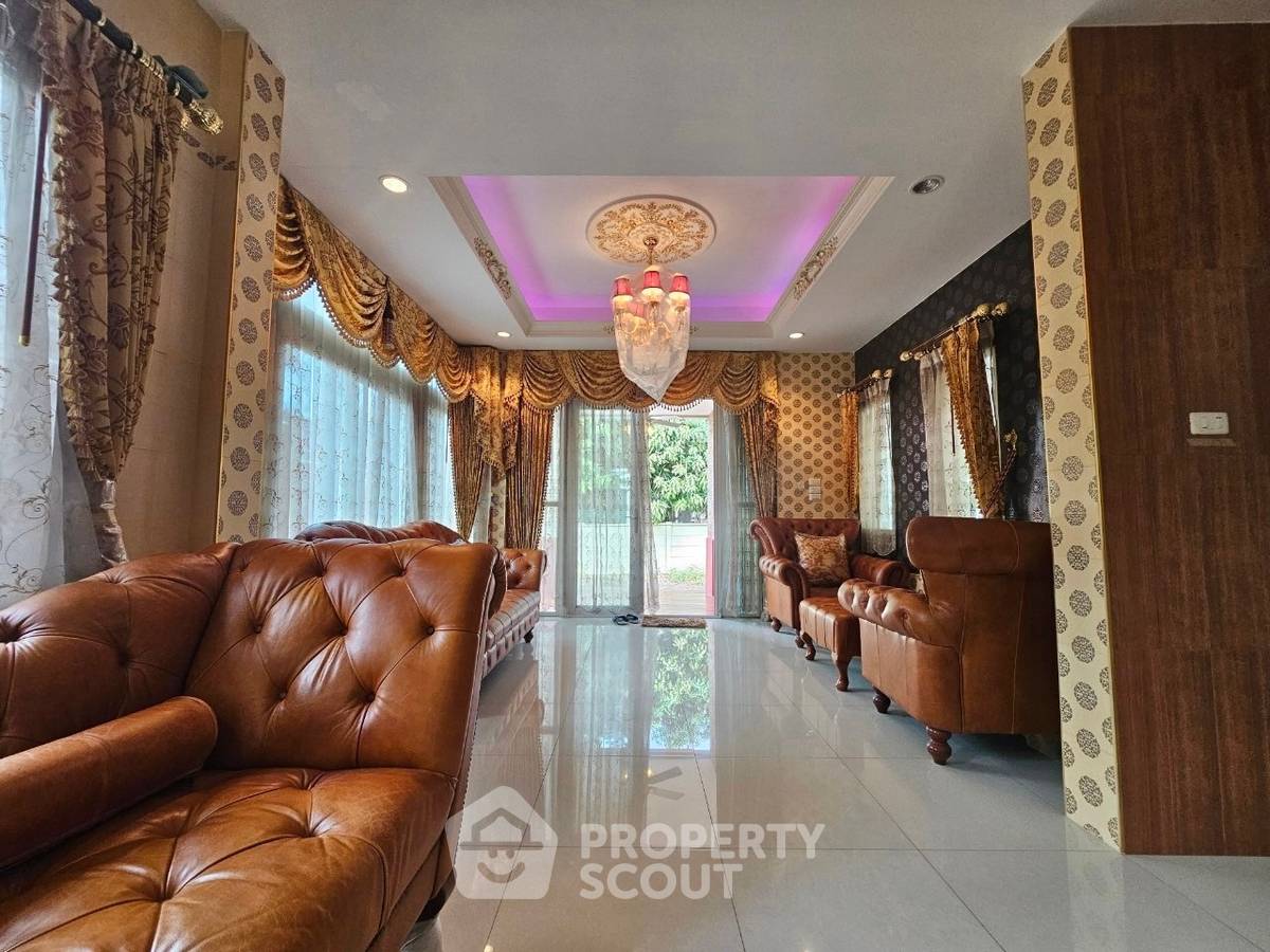 picture 3-BR House At Seranee Raya, 194 Sqm, Don Mueang (ID 3368193) - 2/15