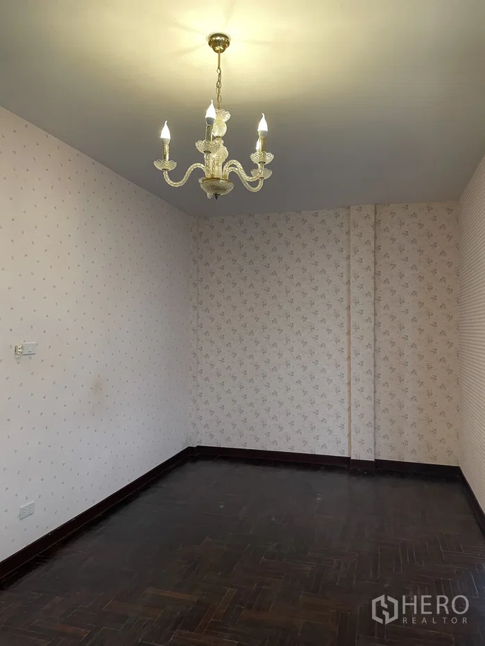 picture For rent Shophouse 200 sqm in Bang Kapi, Bangkok - 23/25