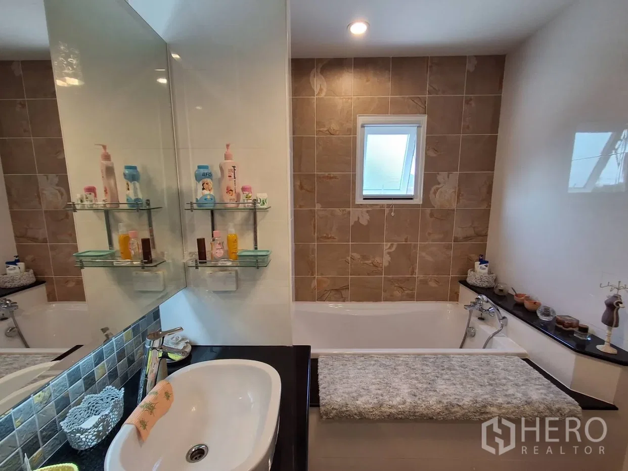 รูป ขาย บ้านเดี่ยว 3 ห้องนอน Vintage Home Village 3 พลา บ้านฉาง ระยอง - รูปที่ 4/17