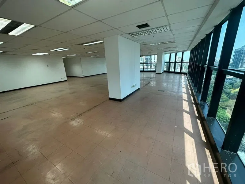 picture For rent Office Space 150 sqm in Watthana, Bangkok BTS Ekkamai - 3/3