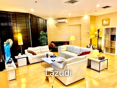 Condos for sale : Baan Sathorn Chaopraya / Condo For Rent and Sale / 3 Bedroom / 167 SQM / BTS Saphan Taksin / Bangkok