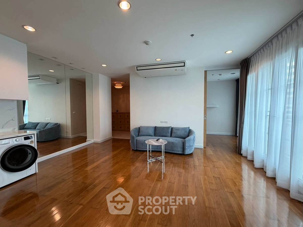 รูป ใกล้ BTS อโศก 200 ม. | 2 ห้องนอน Citi Smart Sukhumvit 18 (ID 3361222) - รูปที่ 2/19