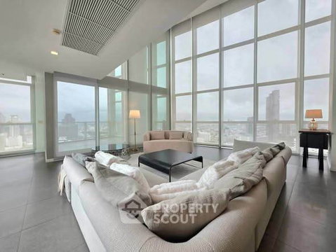 4-BR Condo at The River Condominium near BTS Saphan Taksin (ID 3368753)