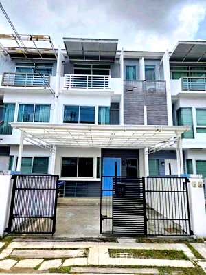 ทาวน์โฮม กรุงเทพมหานคร : ทาวน์เฮาส์ 3 ห้องนอน ขนาด 130 ตารางเมตร ขายที่ Baan Mai Rama 9 - Srinakarin (ID 3370198)