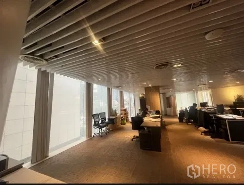 picture For Rent Office Space 410 sqm in Khlong Toei Nuea, Watthana, Bangkok BTS Asok - 4/5