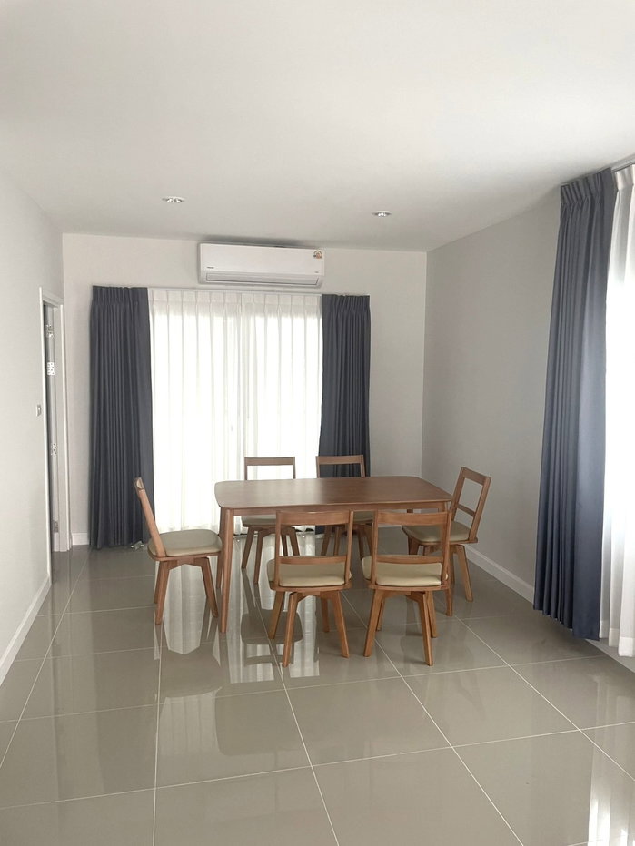picture Two-Storey Semi-Detached House for Rent in Chiang Mai - 3/15