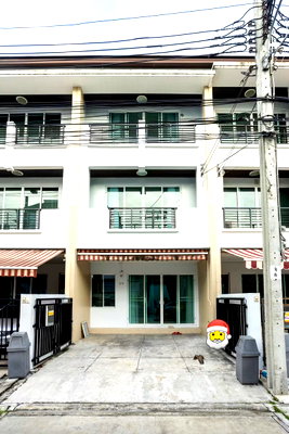 เช่าทาวน์โฮม ถนนนาคนิวาส : 🏡 ให้เช่า ทาวน์โฮม บ้านกลางเมือง ลาดพร้าว 71 นาคนิวาส 34 3 ห้องนอน 3 ห้องน้ำ Garden View | Fully Furnished | พร้อมเข้าอยู่