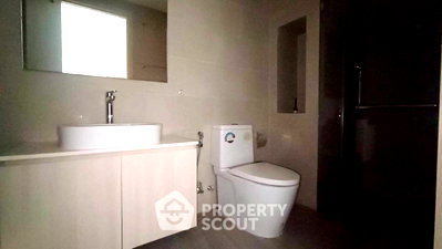 Condos for sale : 2-BR Condo For Sale At Infiniti Condo, East Pattaya (ID 3369550)