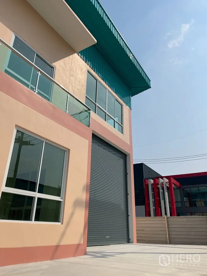 picture For sale New Factory with Office 845 sqm in Purple Zone, Sam Phran, Nakhon Pathom - 3/18