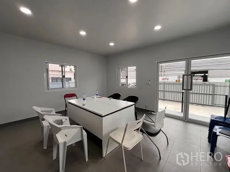 picture For rent Factory 324 sq.m. in Khlong Nueng, Khlong Luang, Pathum Thani - 4/4