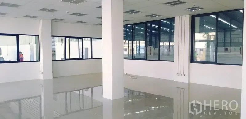picture For rent Factory 5000 sqm in Mueang Rayong, Rayong - 4/7