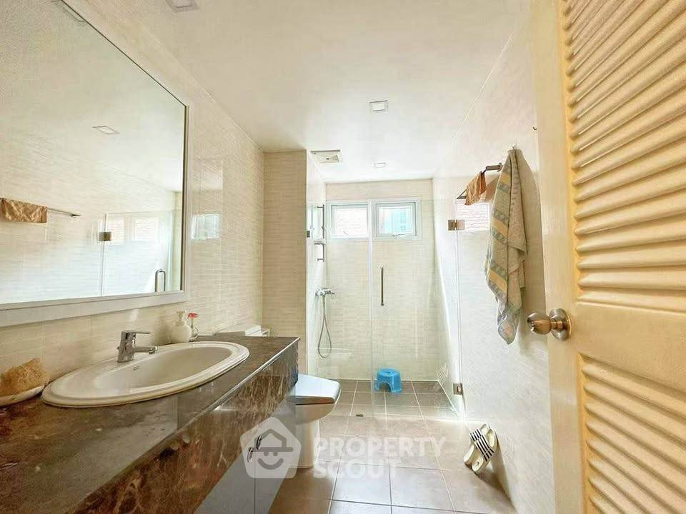 รูป คอนโด 3 ห้องนอน Little Norway Condominium ย่านพระตำหนัก (ID 3169603) - รูปที่ 11/11