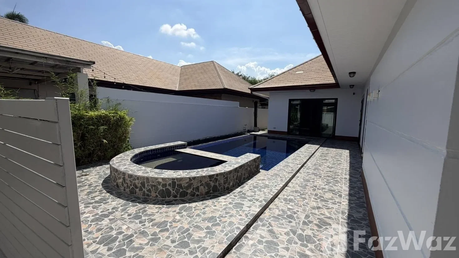 picture 2 Bedroom Villa for sale in Nong Kae, Prachuap Khiri Khan  6842420 - 2/23