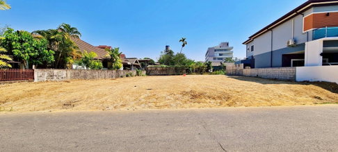 📍 Prime Red Zone Land 166 sq. wah (664 sq. m.) in Central Hang Dong 🔥 High-Potential Plot, Filled and Ready for Business Development"
