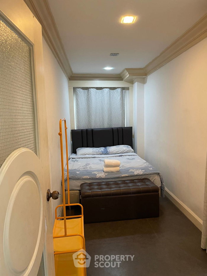 picture 2-BR Condo at Euro Classic Condominium near BTS Nana (ID 1804621) - 8/11