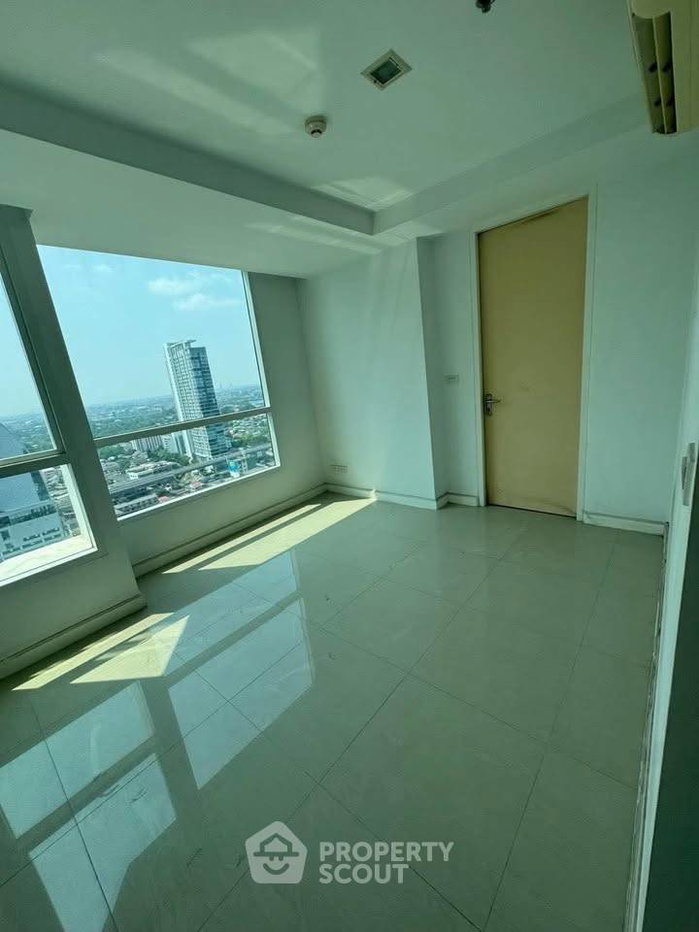 picture 3-BR Condo at My Resort @ River near MRT Bang Phlat (ID 3372592) - 2/15