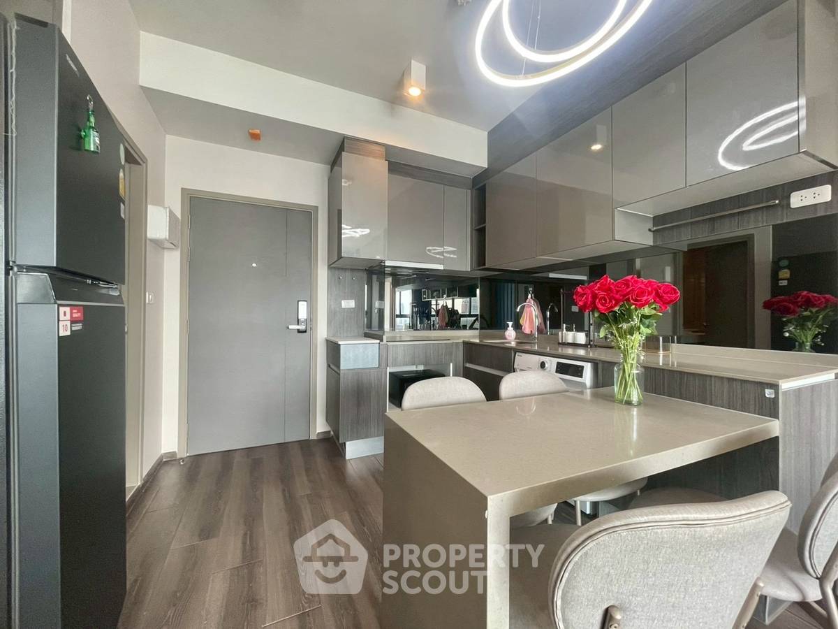 picture 2-BR Condo at Ideo Rama 9 - Asoke near MRT Phra Ram 9 (ID 3373905) - 5/11