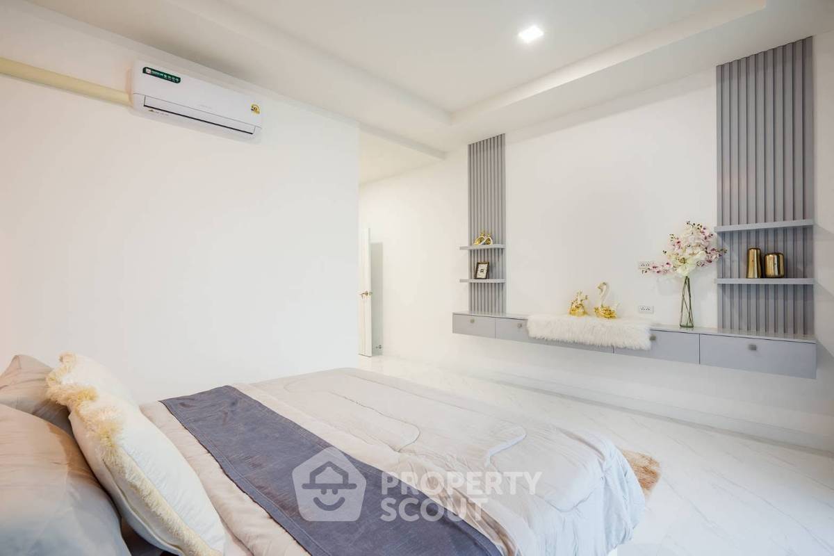 picture 3-BR Villa at Celessy Hua Hin in Thap Tai (ID 3373960) - 10/20