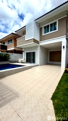 Houses for sale Hua Hin Prachaubkirikhan : 3 Bedroom Villa for sale in Nong Kae, Prachuap Khiri Khan  6842328