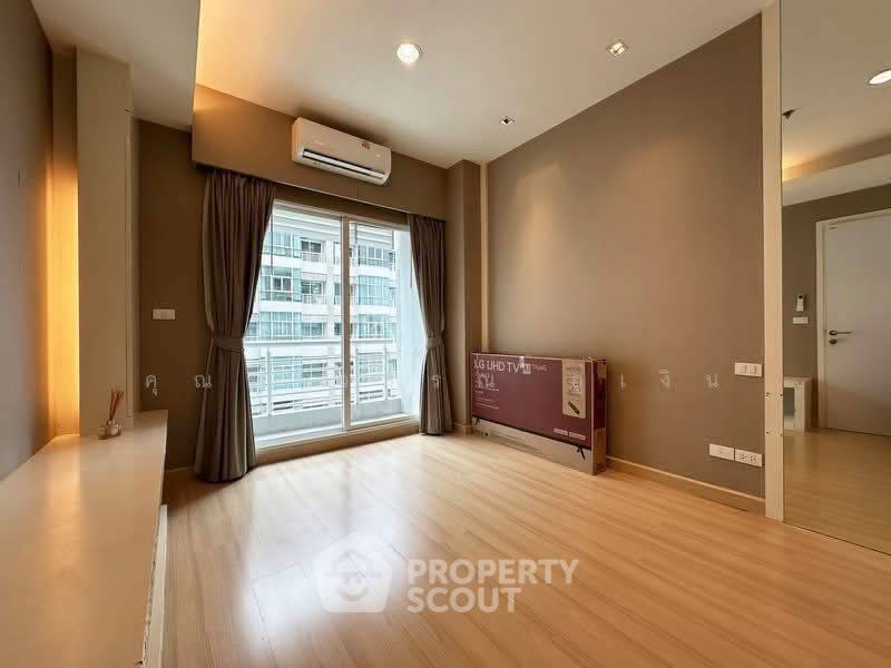 picture 2-BR Condo at The Fourwings Residence in Hua Mak (ID 3373332) - 3/17