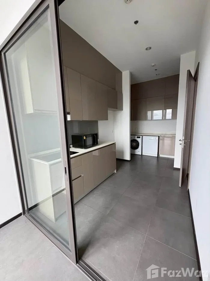 picture Expansive Penthouse 220 Sq.M. | High Floor 48F 6837736 - 18/18