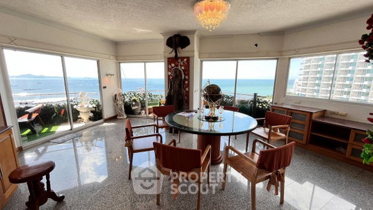 รูปภาพ 2-BR Condo at Markland Condominium Central Pattaya close to Pattaya North (ID 3374157)
