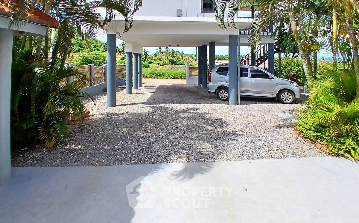 picture Pet-Friendly 4-BR Villa, 240 Sqm, Wang Phong, Pran Buri (ID 3373604) - 6/50