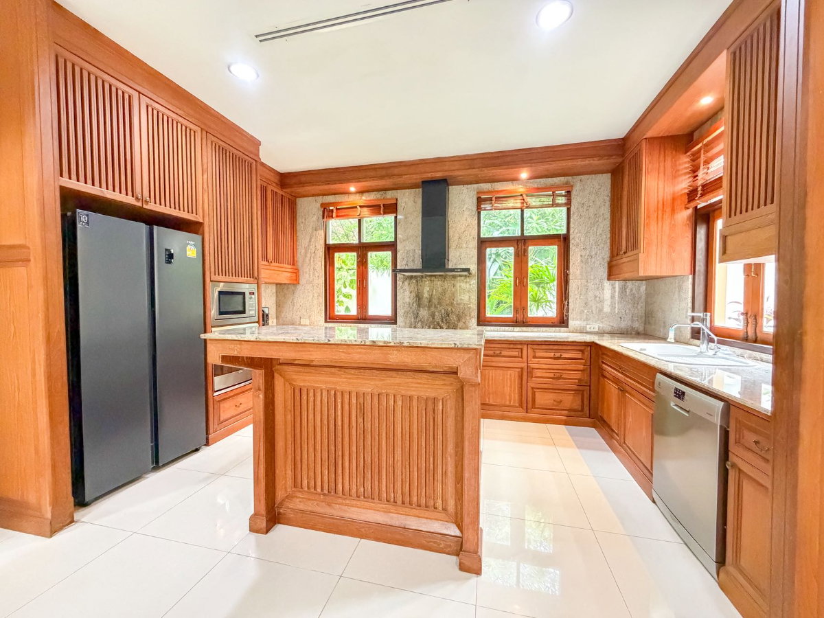 รูป ให้เช่า บ้านเดี่ยว View Talay Marina (3 ห้องนอน & 5 ห้องน้ำ)  - รูปที่ 9/28