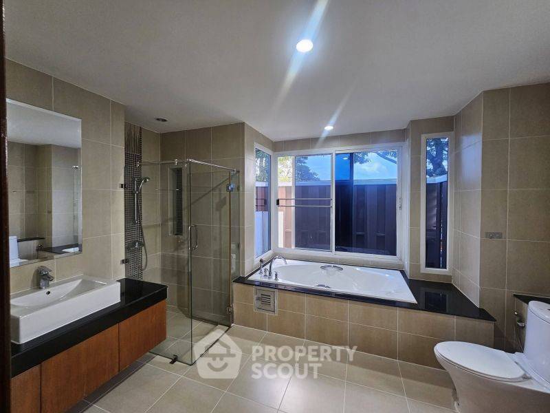 picture 5-BR House at The Boulevard Sriracha in Surasak (ID 3373235) - 10/14