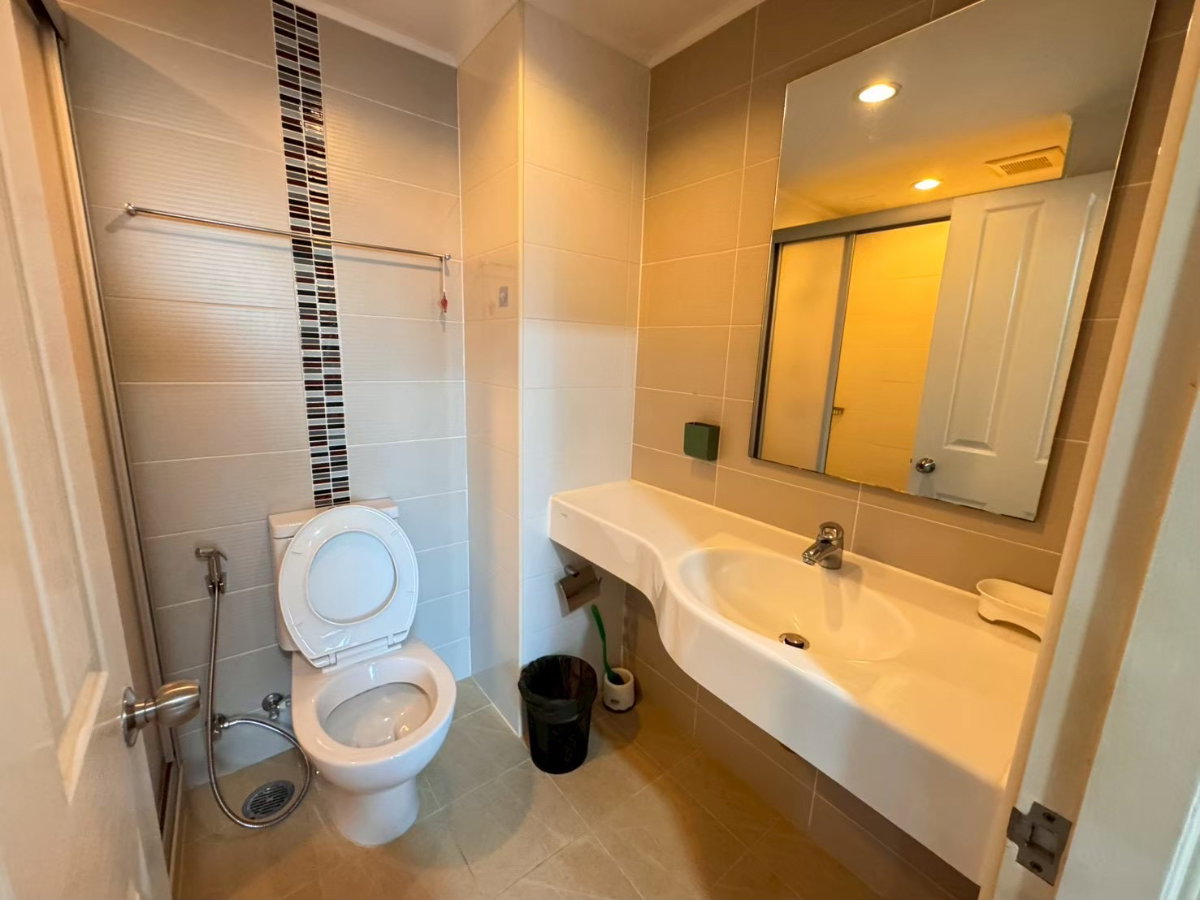 picture 🛋 For Rent: Lumpini Place Rama 9-Ratchada. Beautifully decorated unit, available for immediate move-in. ✅ - 9/11