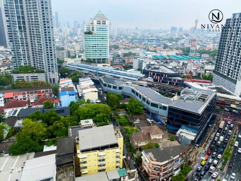 Spacious 49 SqM High-Floor Residence with North-Facing Sukhumvit City View at KnightsBridge Space