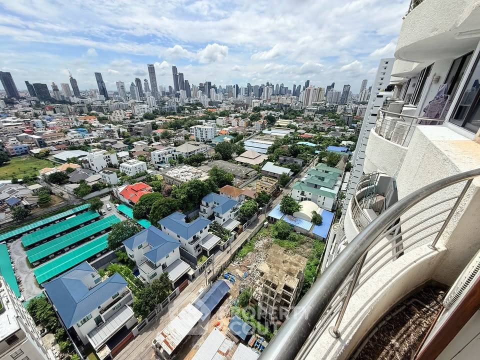 รูป คอนโด 2 ห้องนอน ชั้น 25 Supalai Place Sukhumvit 39 ใกล้ BTS พร้อมพงษ์ (ID 3372217) - รูปที่ 25/29
