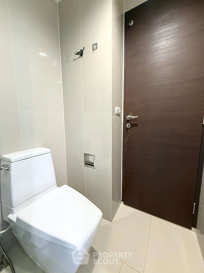 picture 1-BR Condo At Rhythm Sathorn 300m To BTS Saphan Taksin (ID 3375087) - 8/10