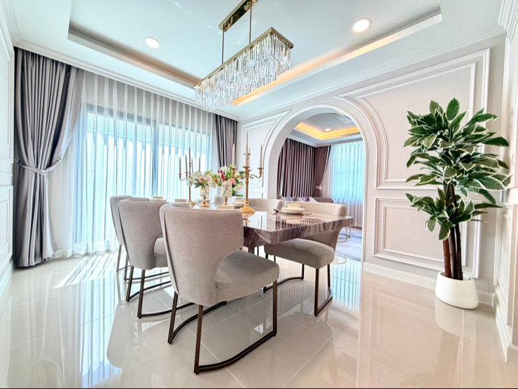 picture Large, luxurious rental house; fully furnished and equipped with appliances. - 31/50