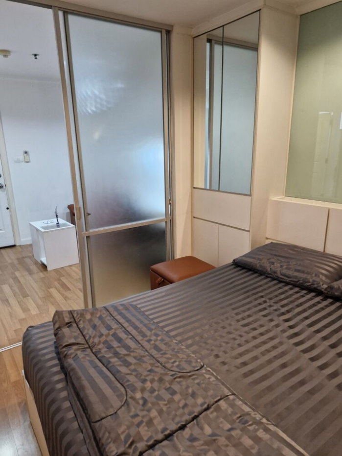picture Condo close yo to BTS Ratchayothin for rent - 1/31