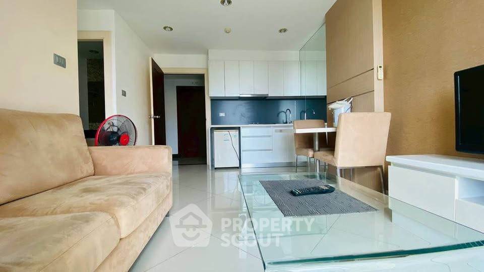 picture 1-BR Condo For Rent At Paradise Park Jomtien (ID 3322538) - 6/13