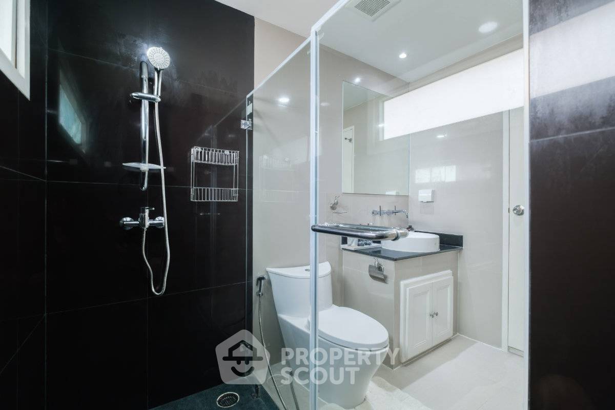 รูป คอนโด 2-ห้องนอน ที่ เดอะ เพลนารี่ สาทร ใกล้ BTS วงเวียนใหญ่ (ID 3229797) - รูปที่ 27/49